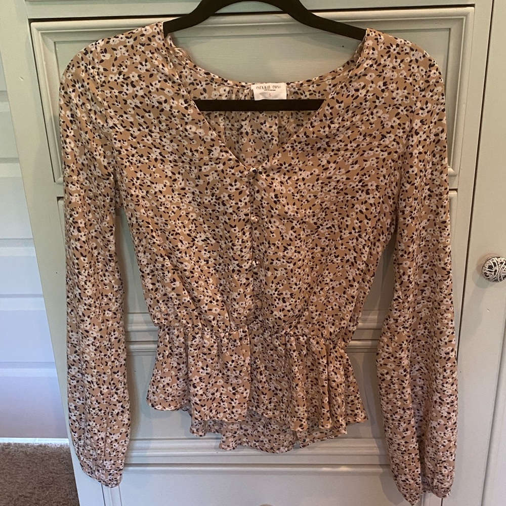 Floral peplum top